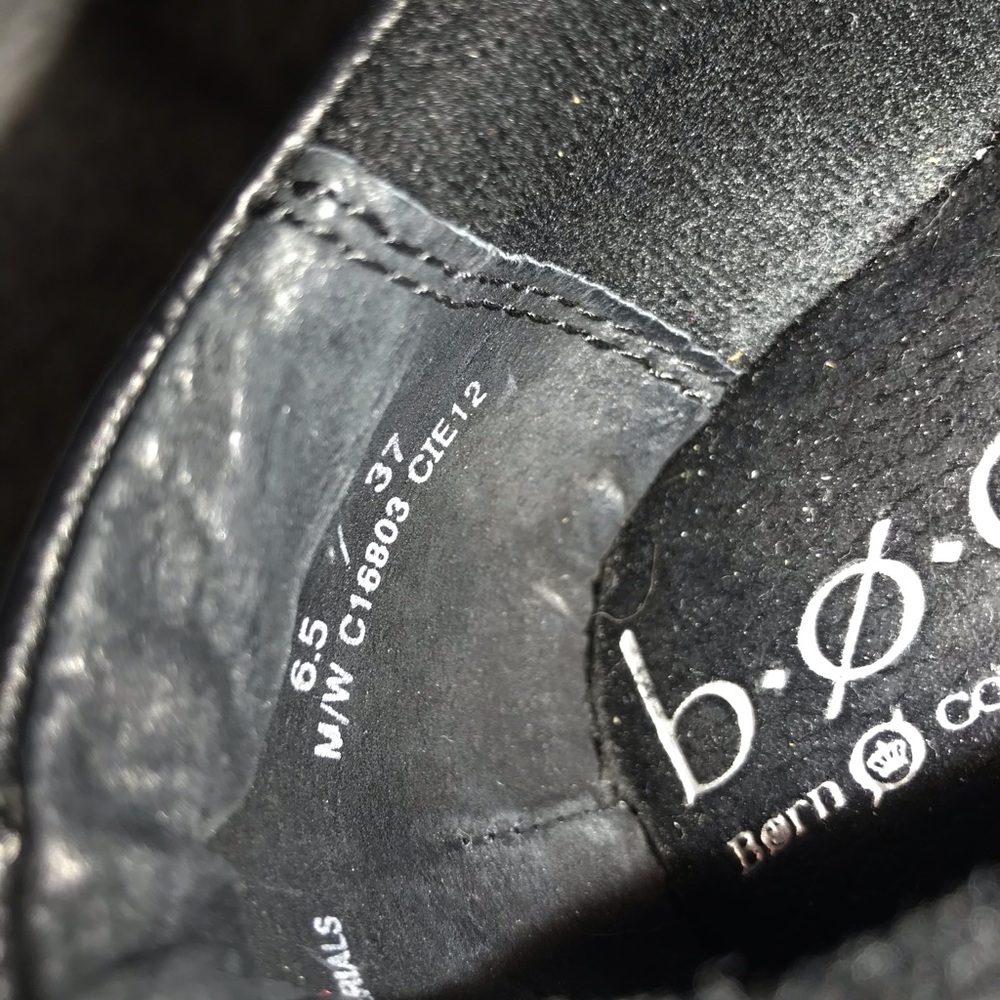 BORN b.o.c. Mules or clogs Excellent used condition BLACK - Picture 5 of 7